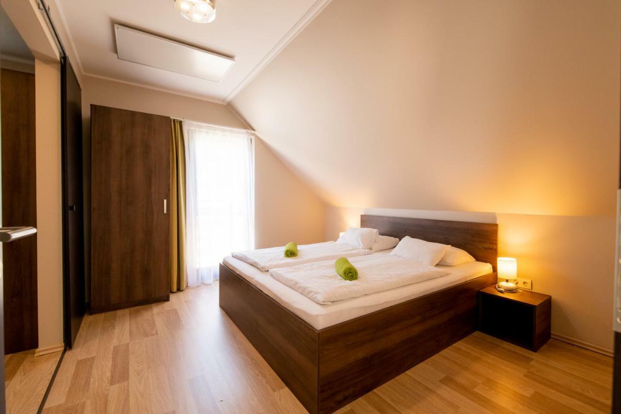 Dunazug Apartmanház Dömös Bagian luar foto