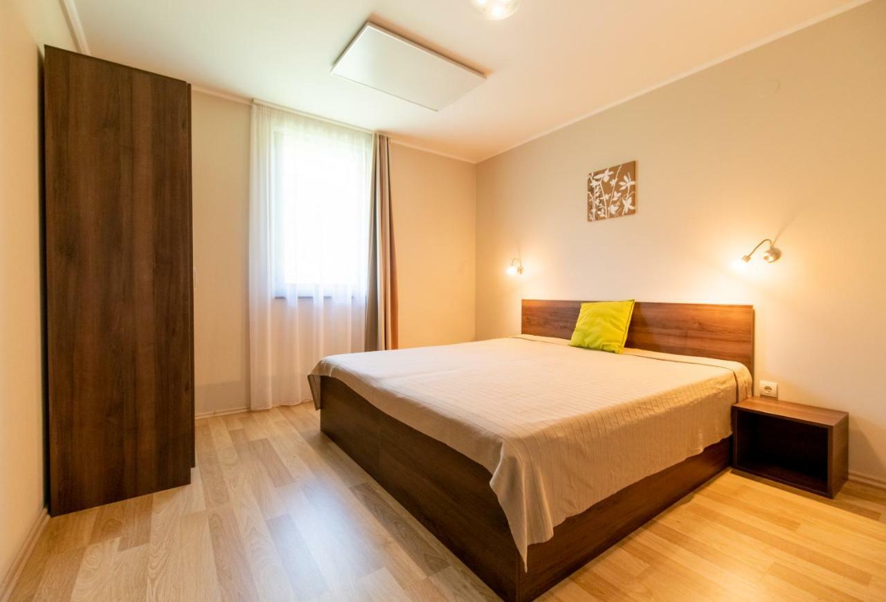 Dunazug Apartmanház Dömös Bagian luar foto